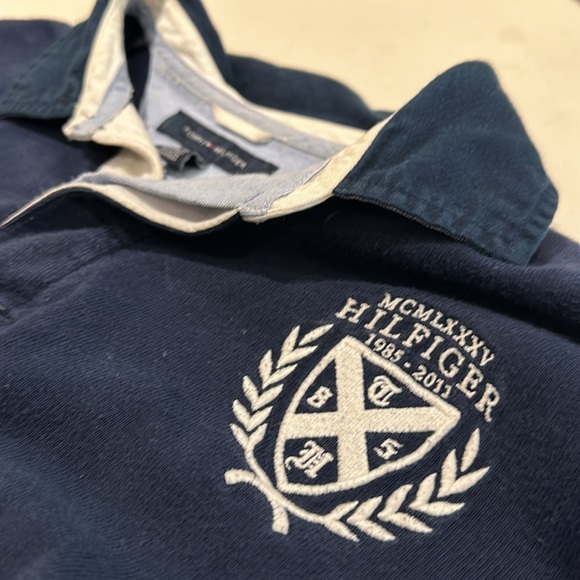 Tommy Hilfiger Vintage Collared Long Sleeve - Picture 3 of 5